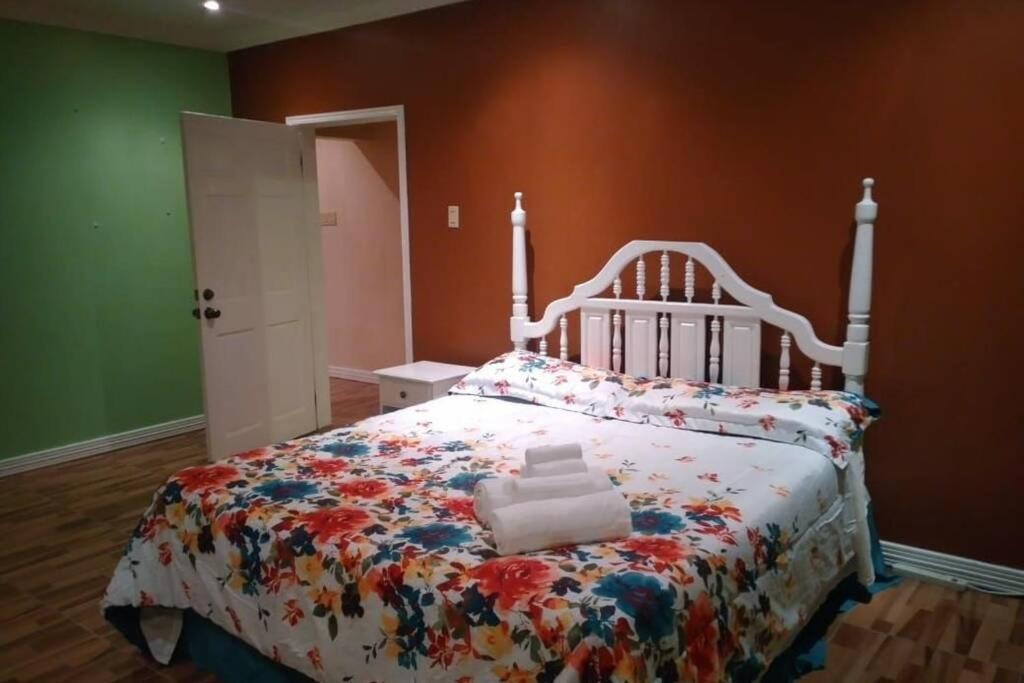 Ocho Rios Hideaway 아파트 외부 사진